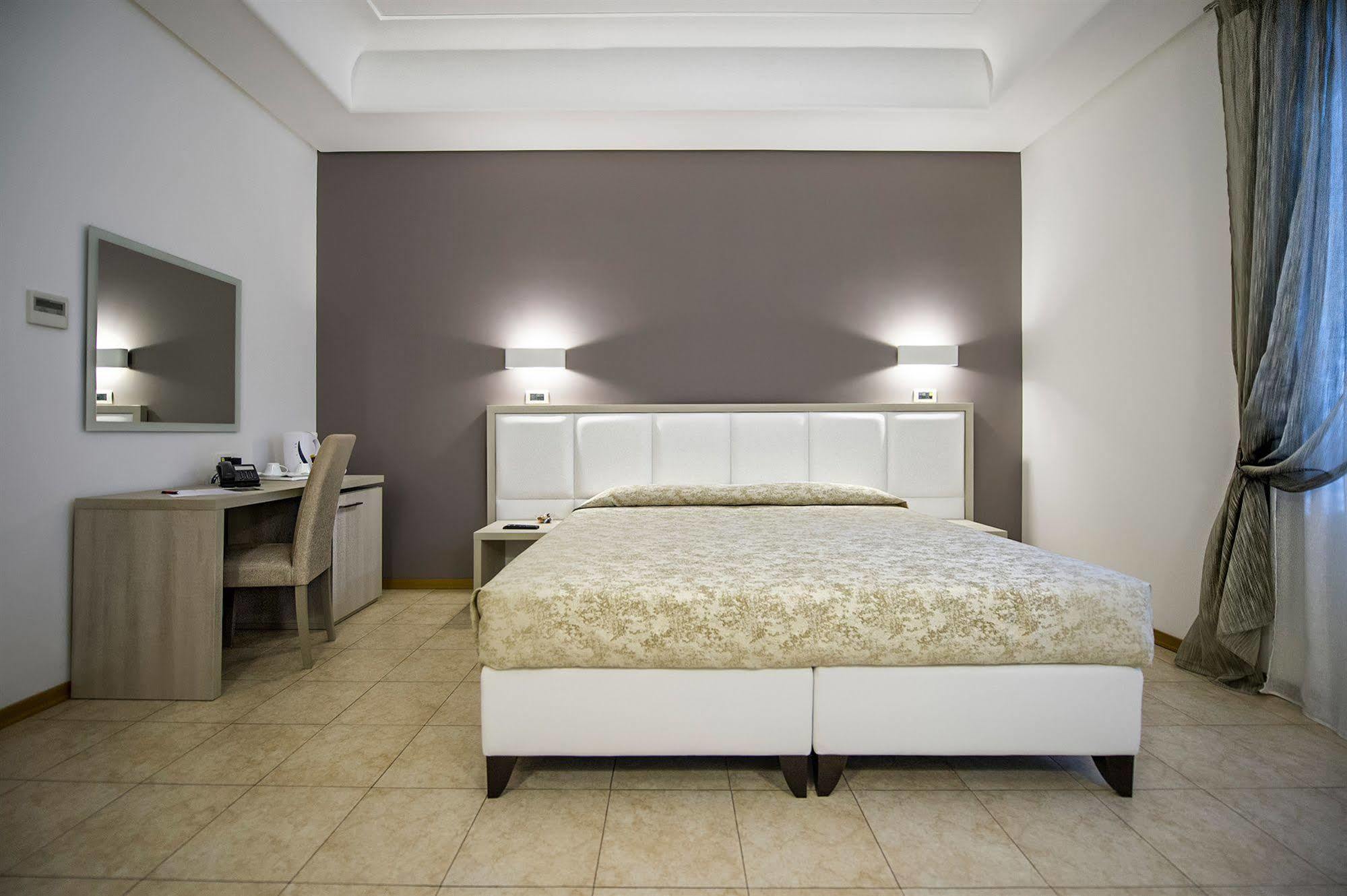 Artemisia Palace 4*